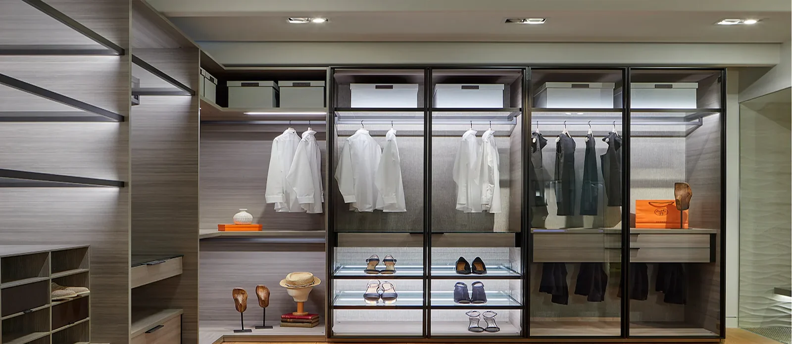 walk in open wardrobe