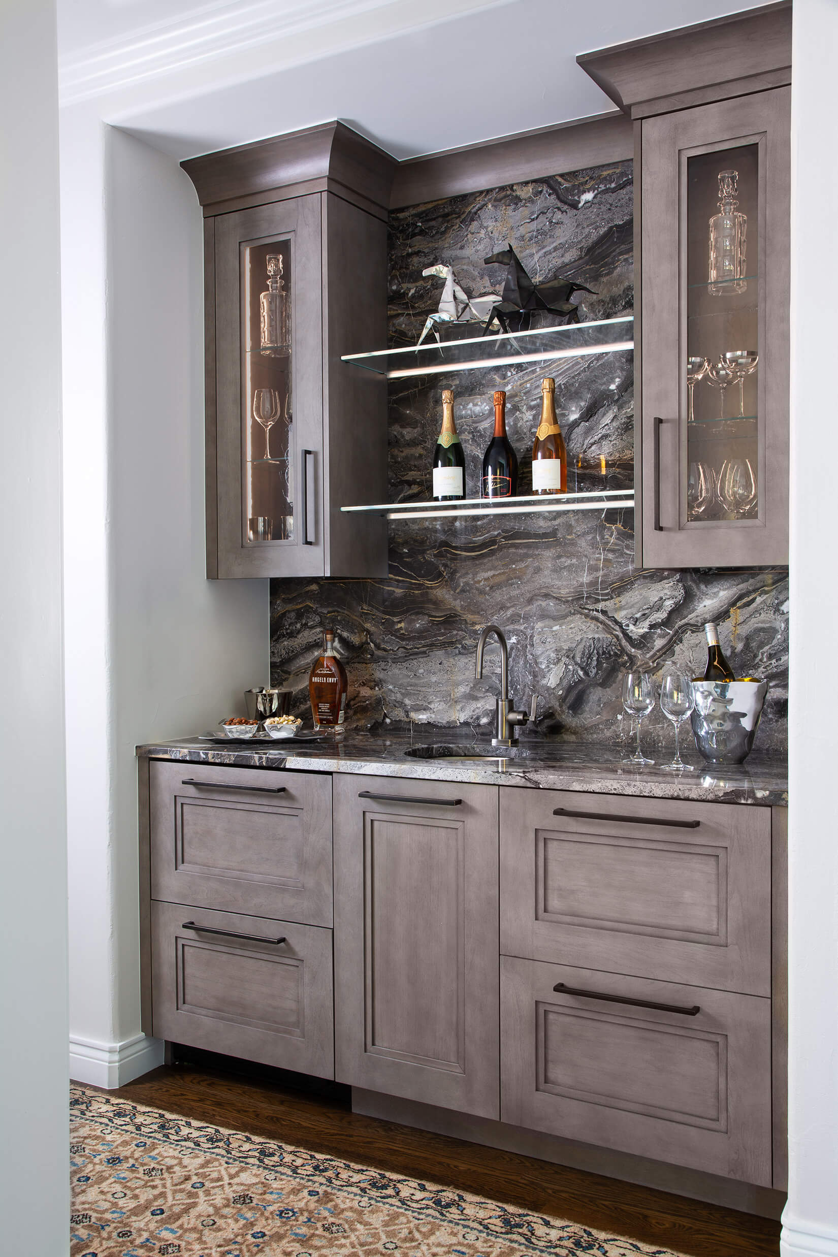 tips to add texture to your kitchen design